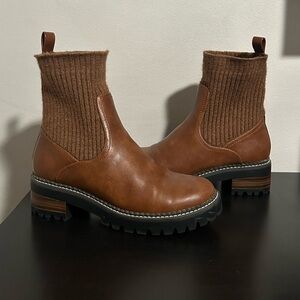 Brown sock boots🤎